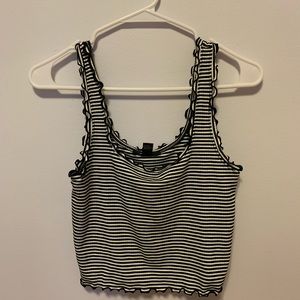 Black and white striped tank top - Forever 21